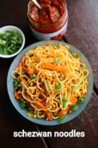 SCHEZWAN CKN NOODLES